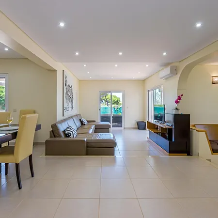 Carlivo Villa Albufeira